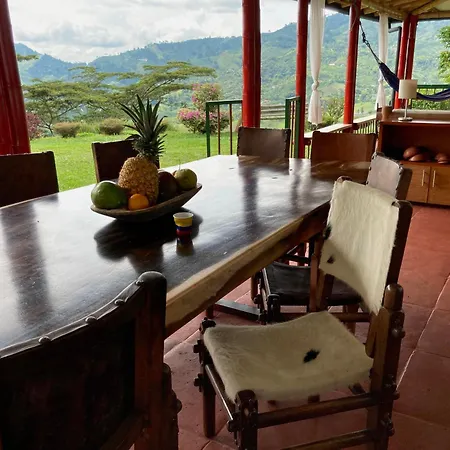 Finca Cafetera El Abanico Lodge Pereira Exterior photo